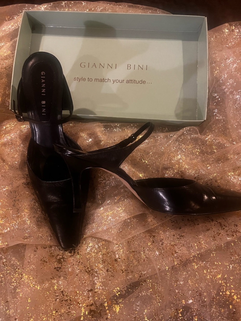 Gianni Bini Black Pointed-Toe Slingback Heels with Mid Heel